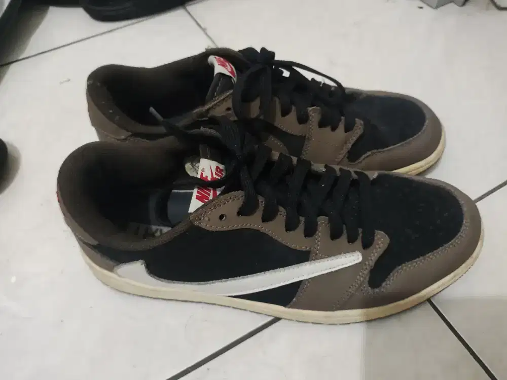 Nike ukuran 43, mulus