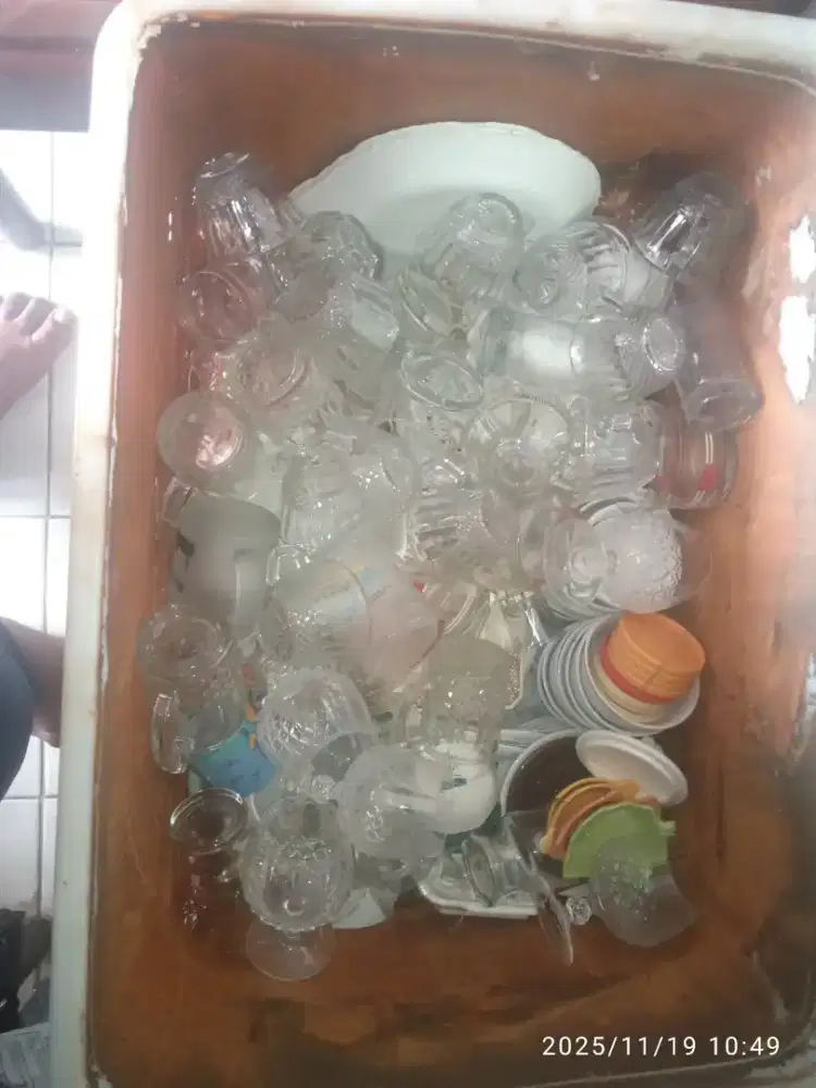 Perlengkapan dapur crystal