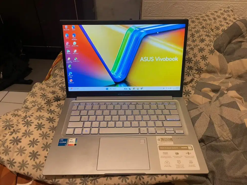 Laptop Asus Vivobook X1404ZA