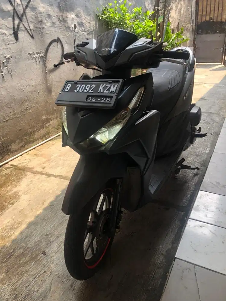 Vario 150 cbs iss tahun 2016 harga nego