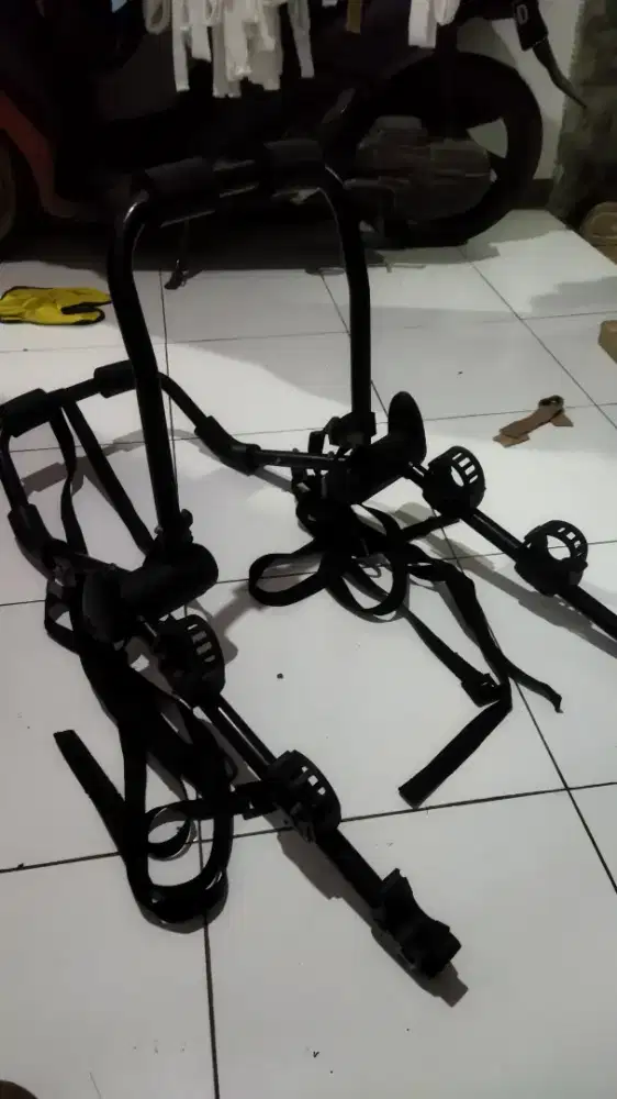 Bike carrier 3 sepeda