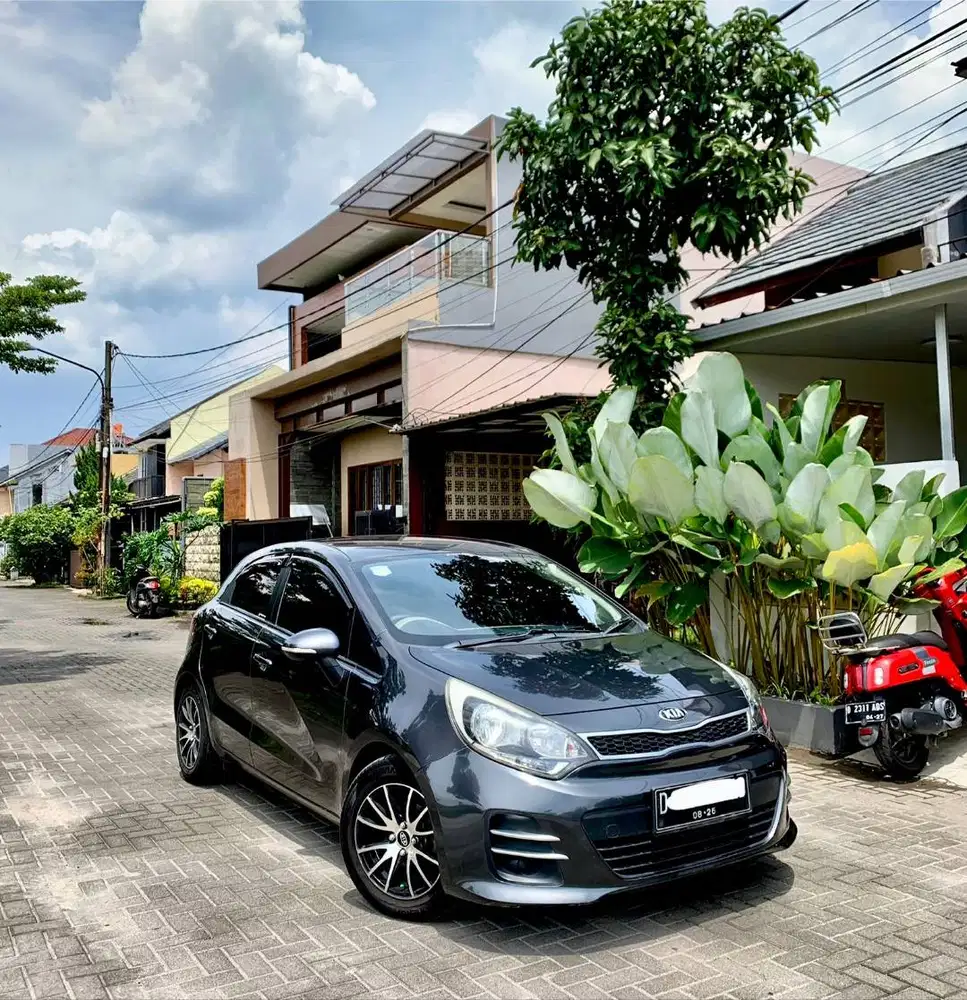 ISTW KM73RB- Kia Rio AT 2016 NIK 2015 Matic NO PR 2017 Dp13JT