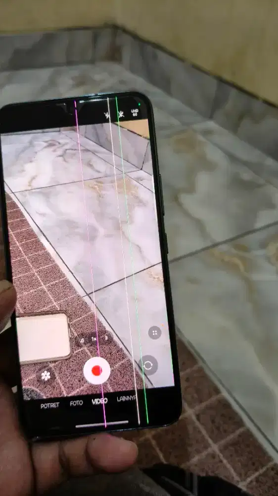 Samsung s22 minus layar garis