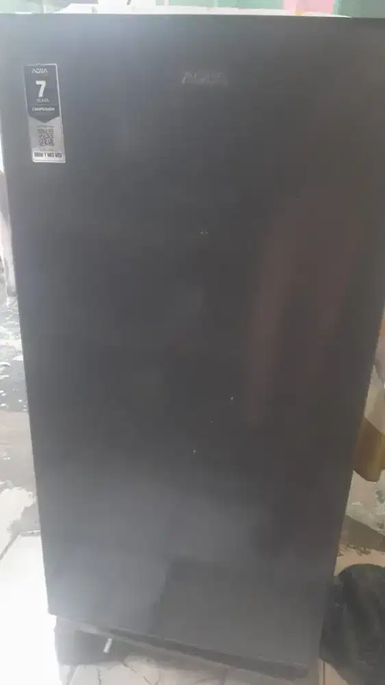 Kulkas merk AQUA