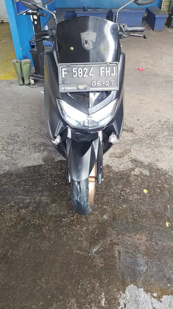 Nmax connected 2022 hitam doff