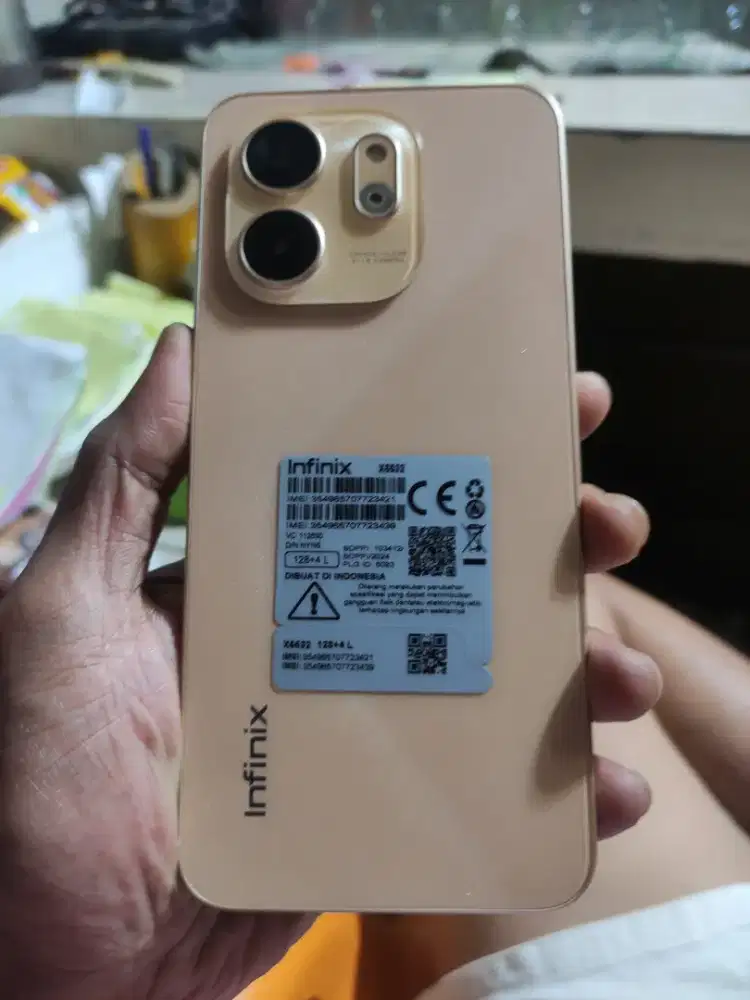 Dijual hp Infinix smart 9 kondisi 99%