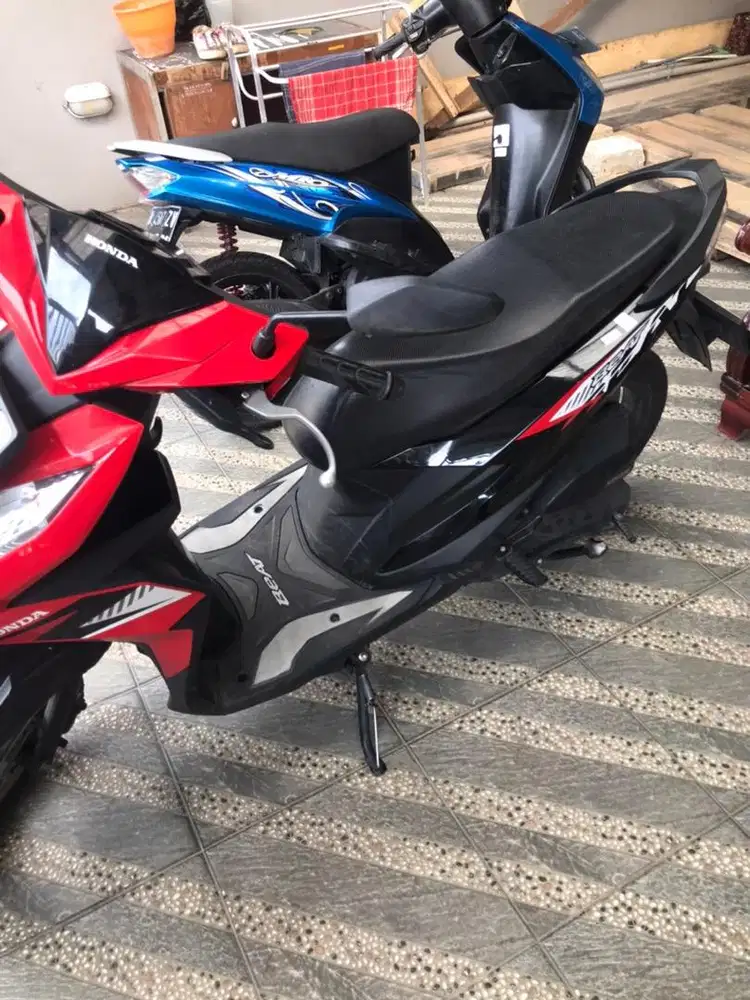 2MOTOR DLL 50 JUTA ALL IN ADA PERABOT ELEKTRONIK GITAR STIK GOLF TV AC