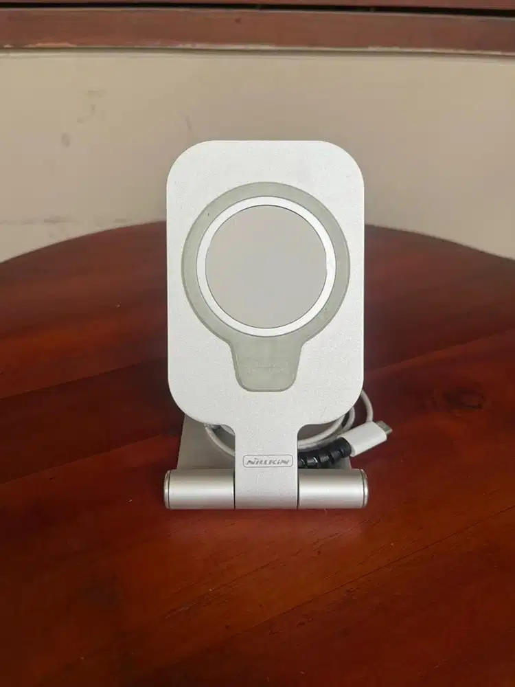 Original Apple MagSafe  Charger free stand Nillkin