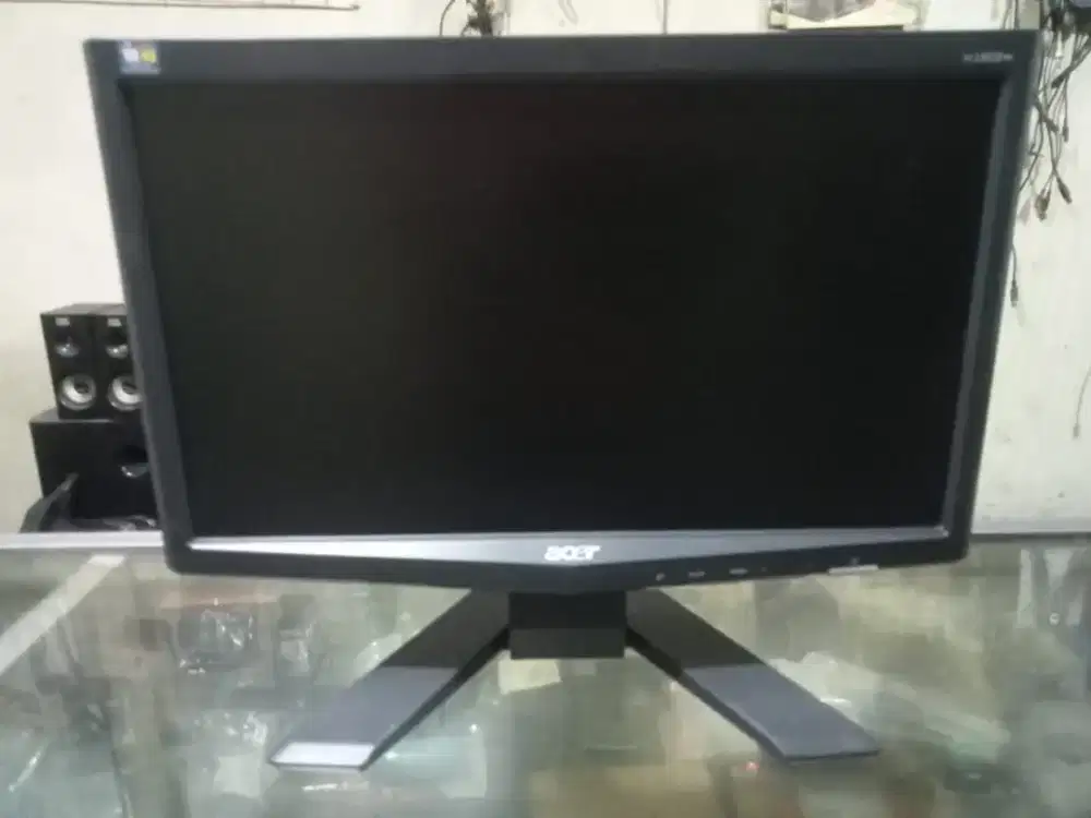 Monitor 16 Acer normal