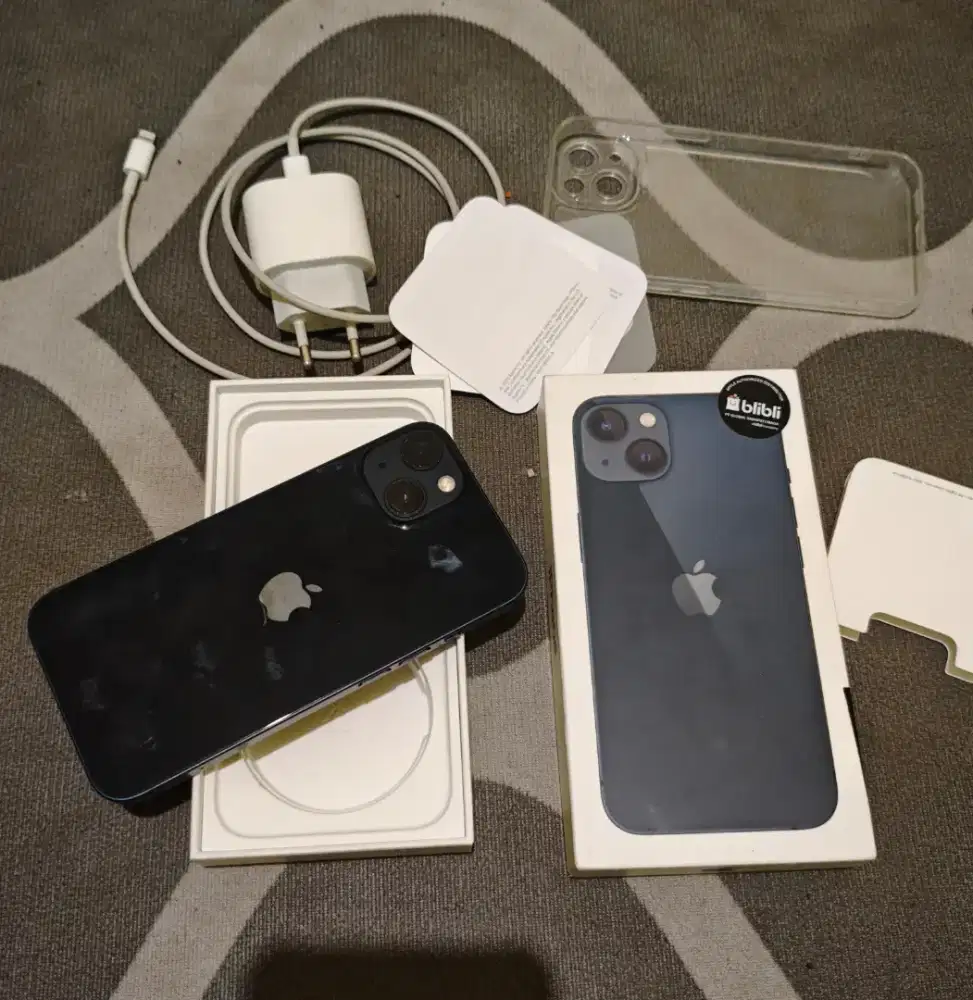 Iphone 13 128GB garansi resmi, garansi on panjang