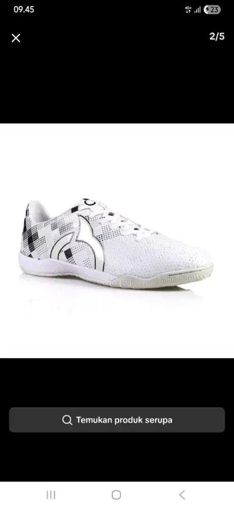 Sepatu futsal ortuseight