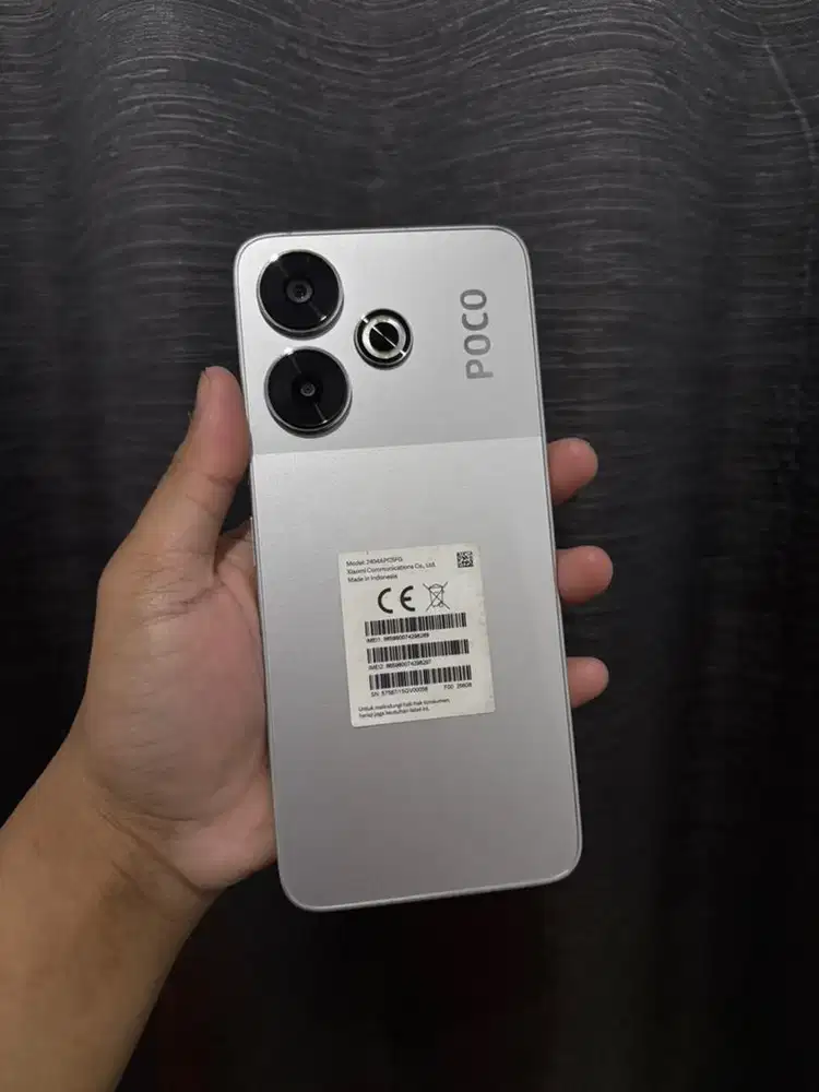 Poco M6 8/256GB Hp Charger