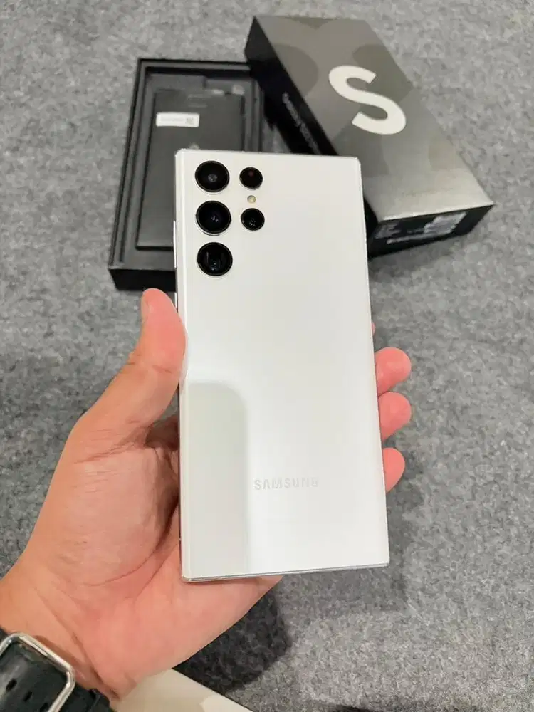 samsung s22ultra 12/256gb