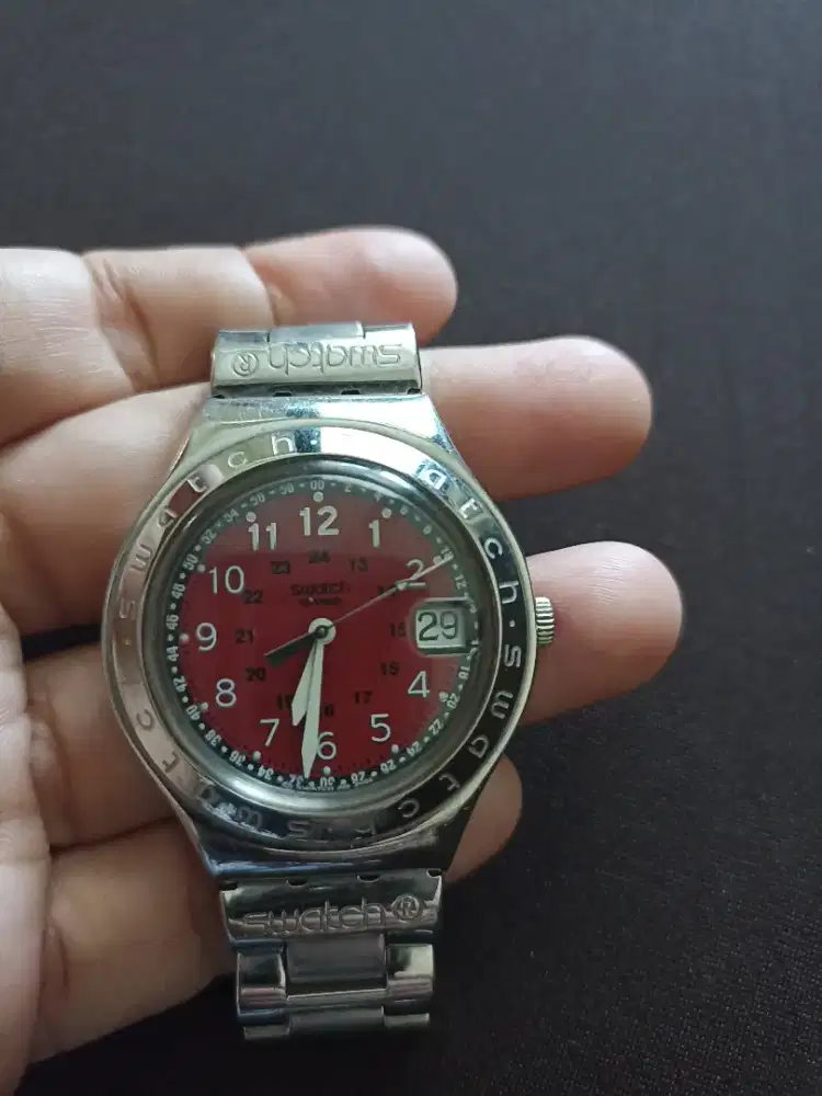Dijual Preloved jam tangan brand Swatch Happy Joe Red
