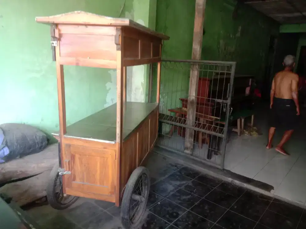 Di jual gerobak wedangan harga 3jt nego ditempat