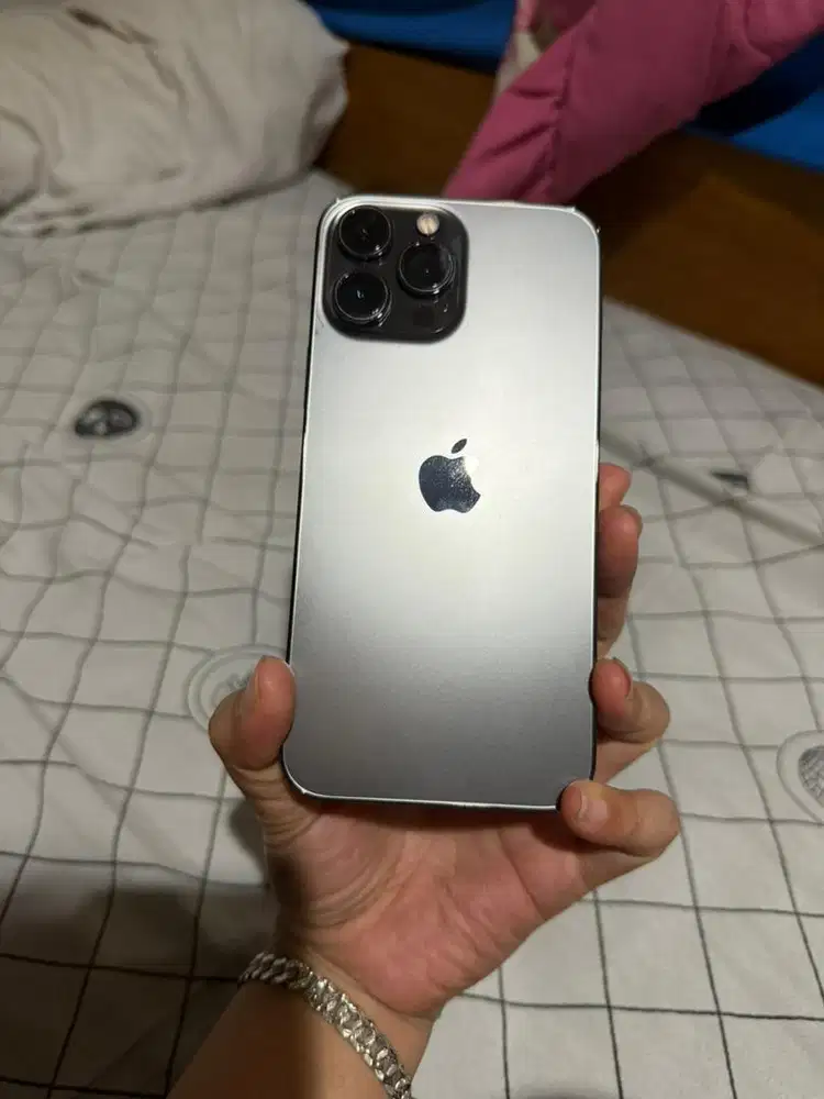 Iphone 13 pro max 1TB ibox jakarta bekasi bandung