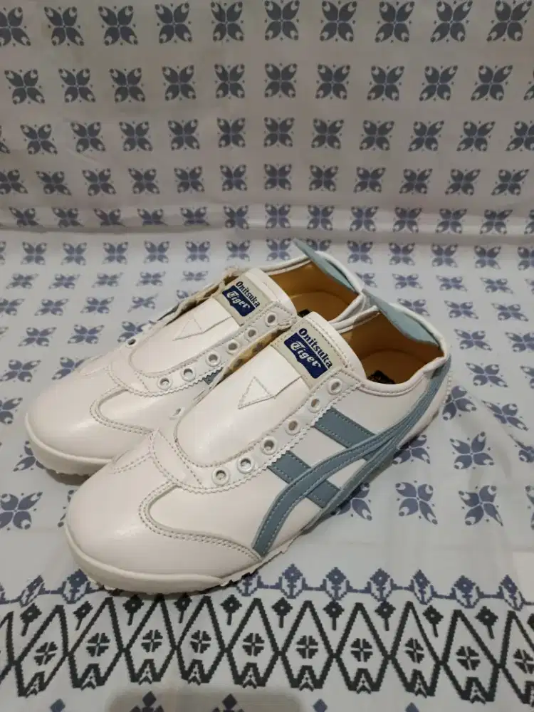 Sepatu Onitsuka Tiger