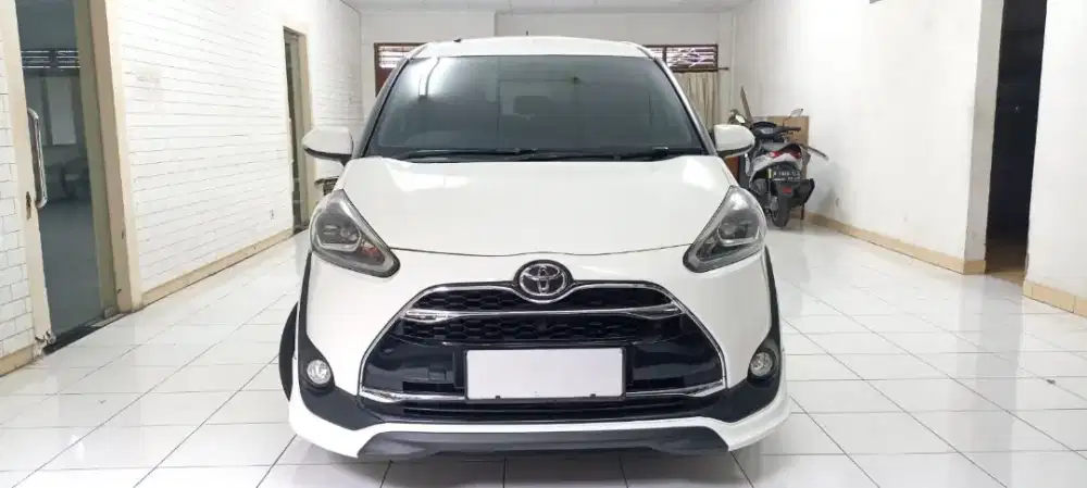 Toyota Sienta Q Matic 2018