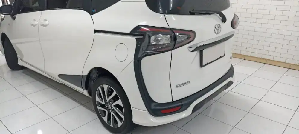 Toyota Sienta Q Matic 2018