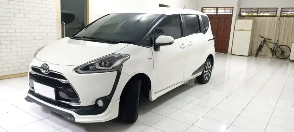 Toyota Sienta Q Matic 2018