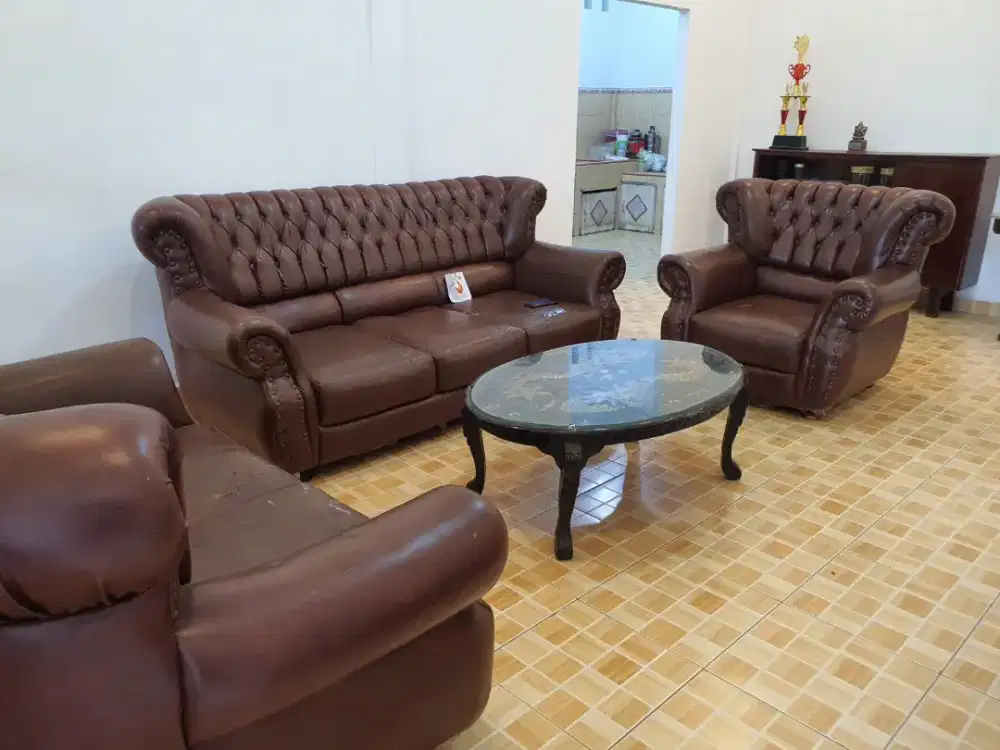 Sofa mewah kulit 321