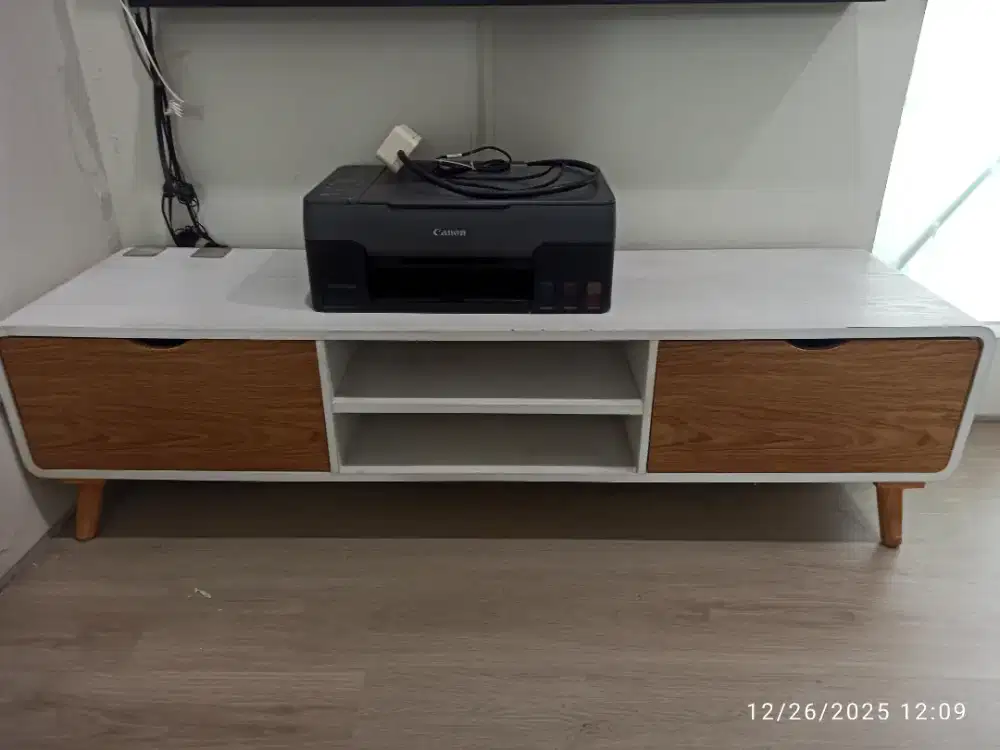 Dijual lemari kabinet Tv