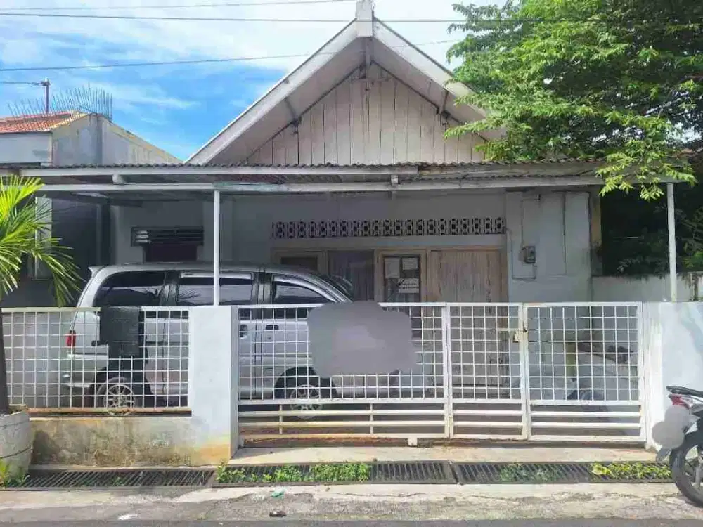 KOST / RUMAH LAMA STRATEGIS DI JL KAMPUNG BARIS SEMARANG TIMUR