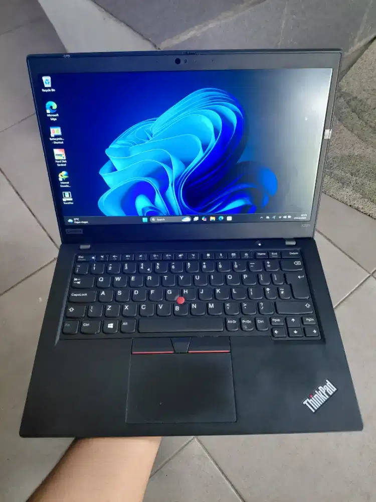 Thinkpad X395 Ryzen 5 3500u/8/512 FHD IPS