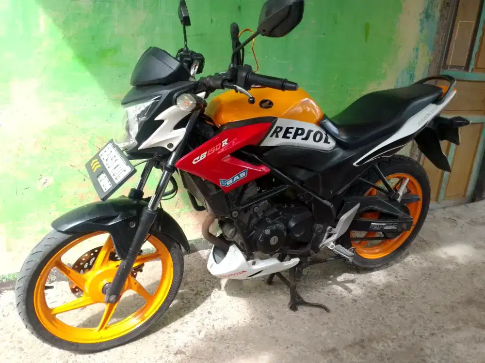 Jual santuy Cb150 R SE Repsol tahun 2004