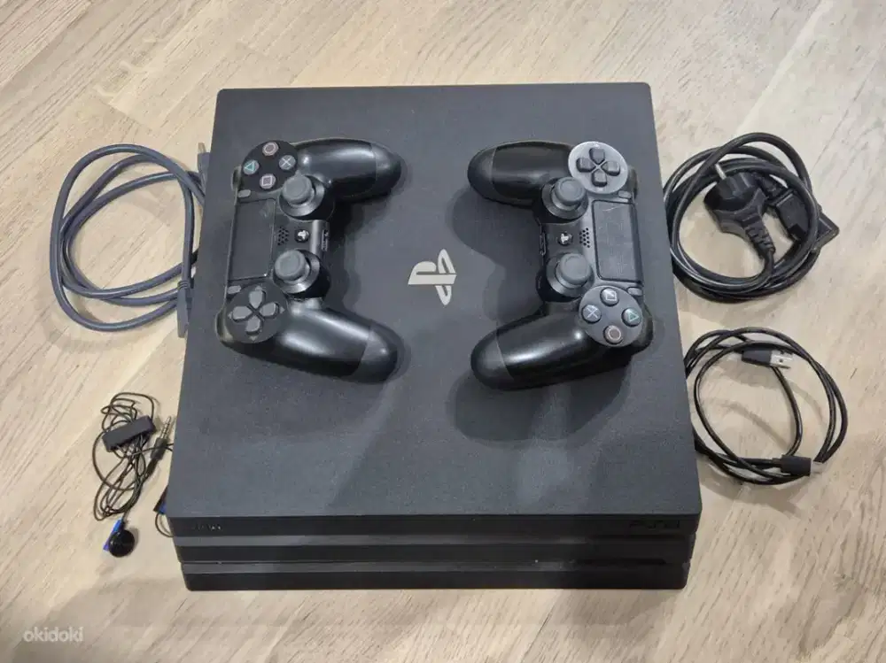 Ps4 pro 1tb 4k mulus siap pakai ada 25 game