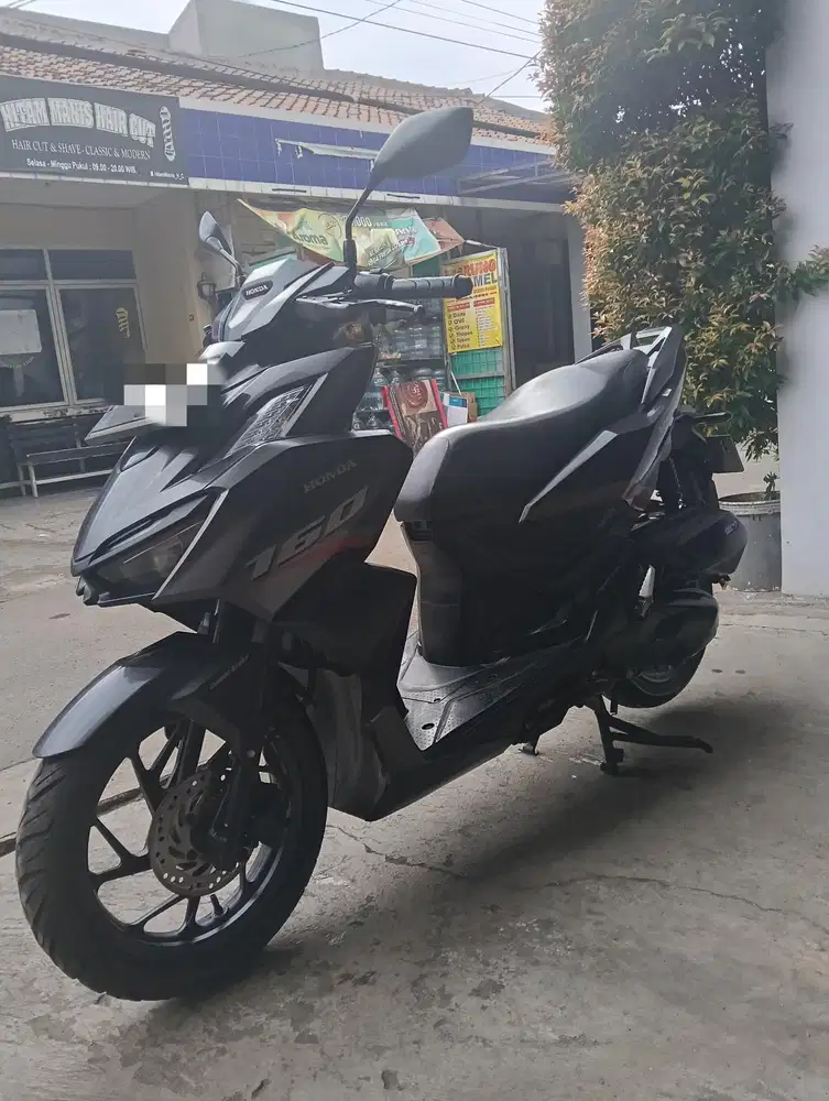 Honda Vario 160 cc cbs Tahun 2023