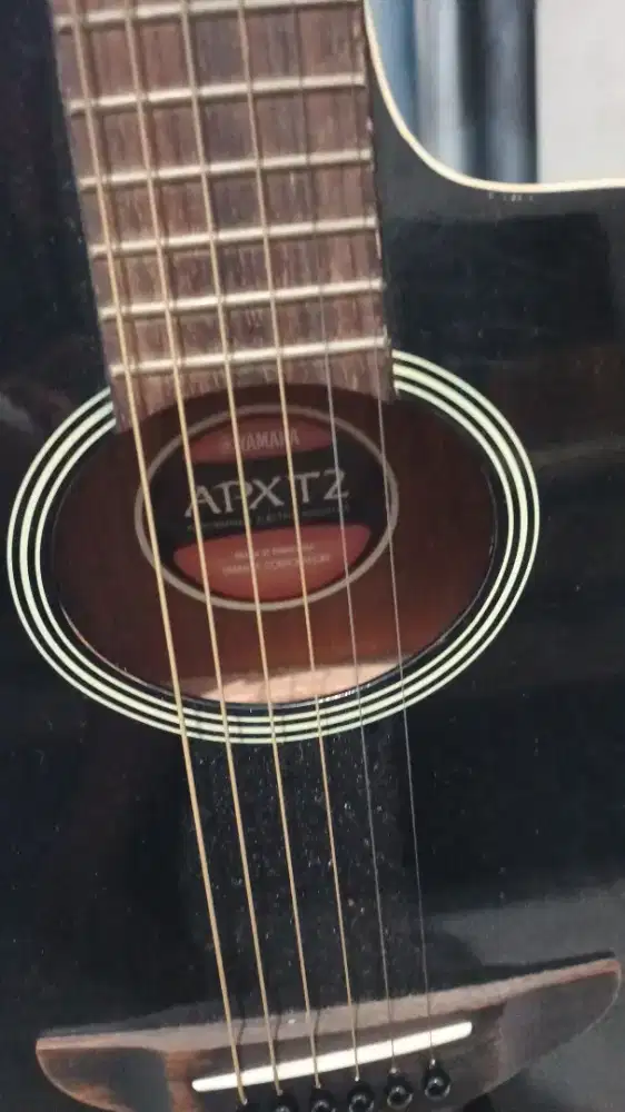 Gitar akustiiiiik
