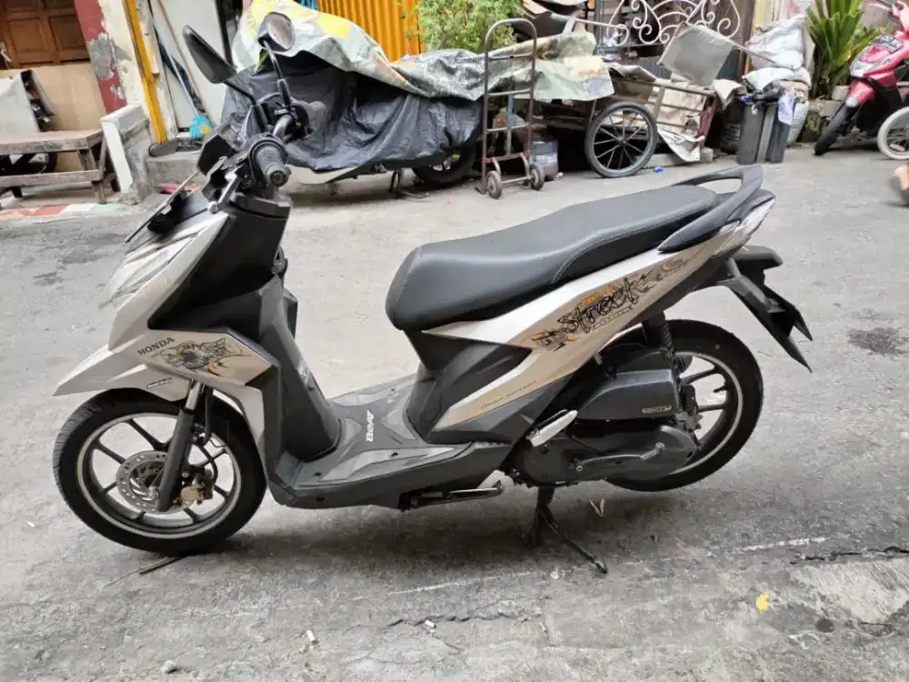 Honda Beat Street tahun 2021 Mesin Halus Pajak Panjang