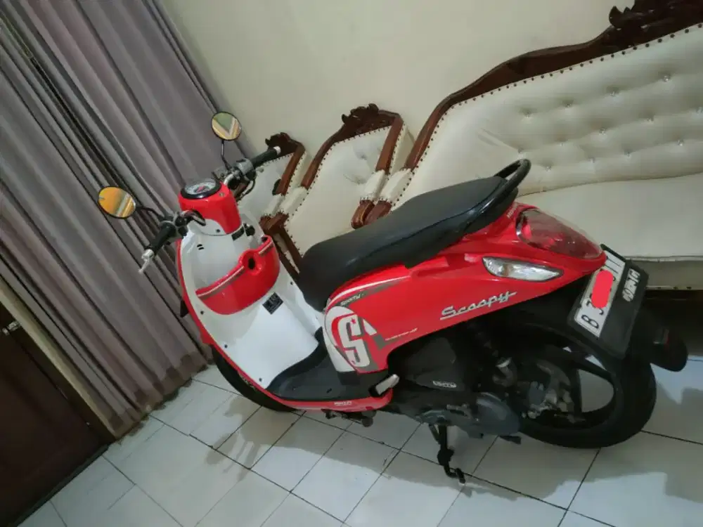Honda Scoopy 2016