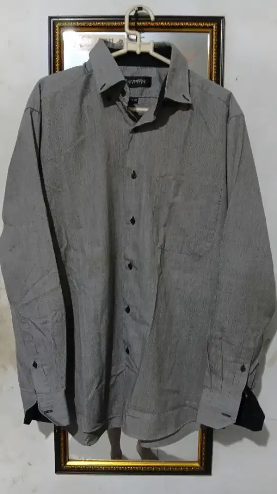 Kemeja formal pria borsalino