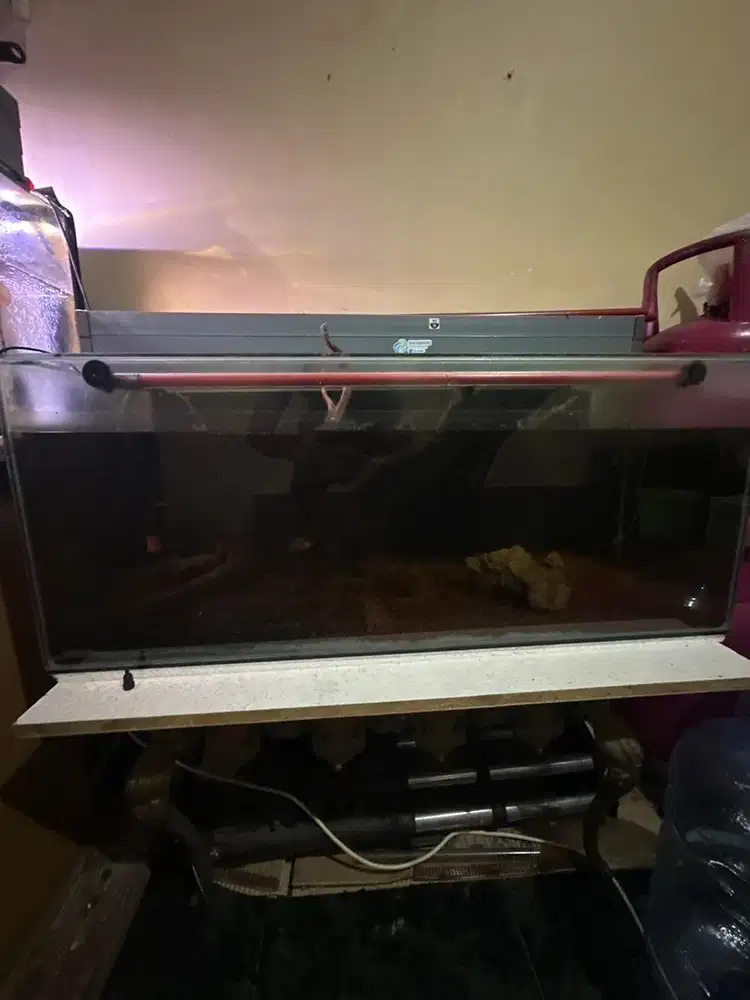 DIJUAL CEPAT AQUARIUM 100x40x40
