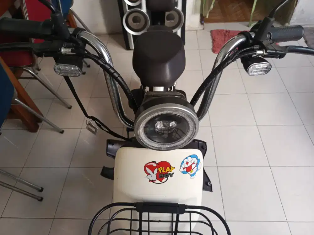 Dijual cepat sepeda listrik merk Aima Love.