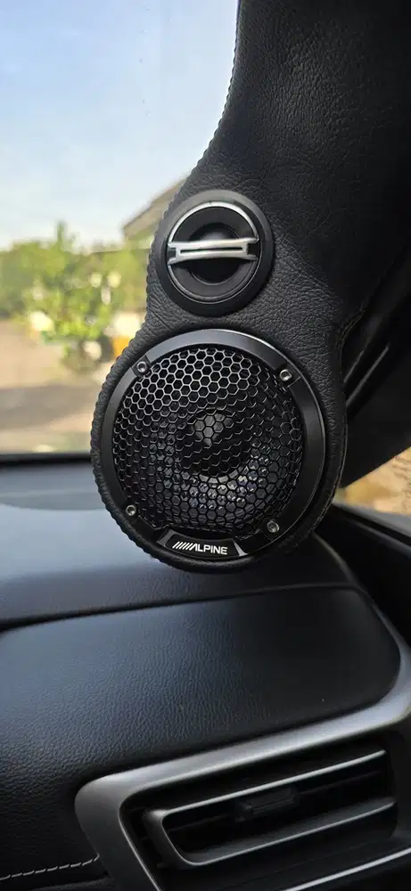 Toyota Kijang Innova 2023 Hybrid