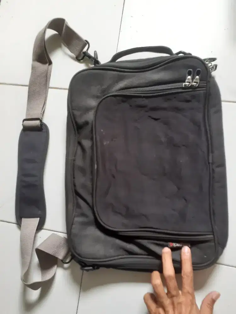 Tas Bodypack slempang ori