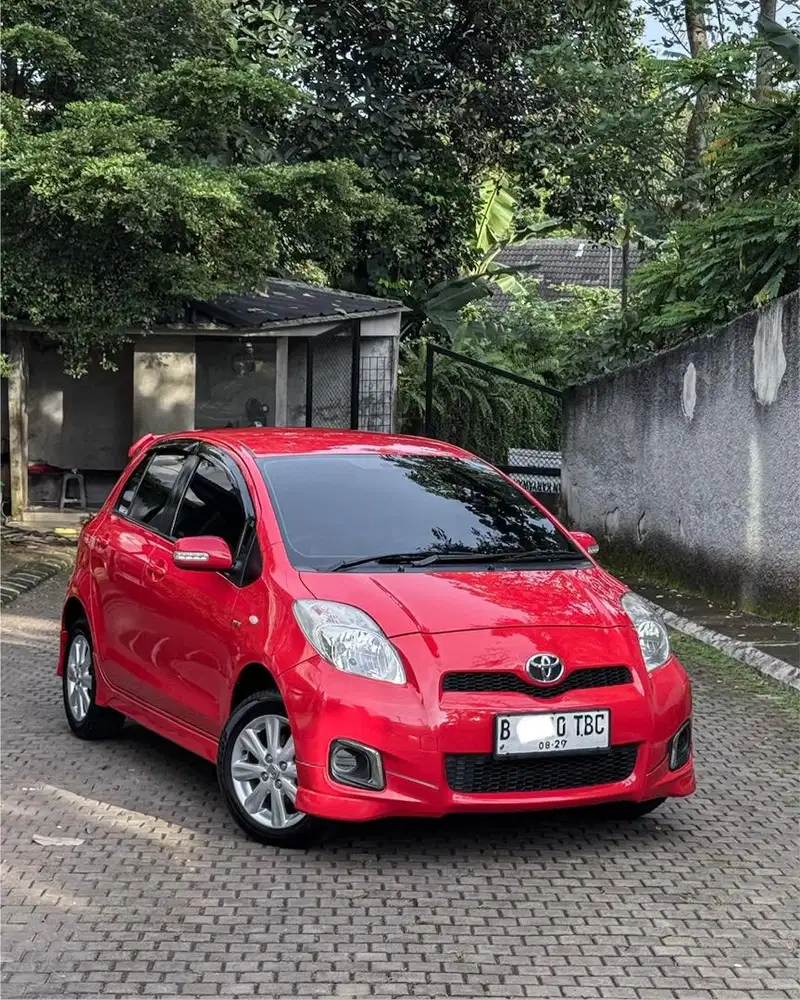 Low KM 86rb Toyota Yaris E 1.5 2012 A/T kondisi istimewa