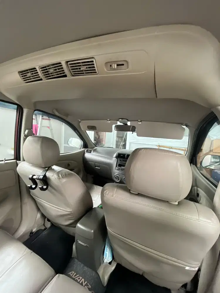 Toyota Avanza 2011 Bensin