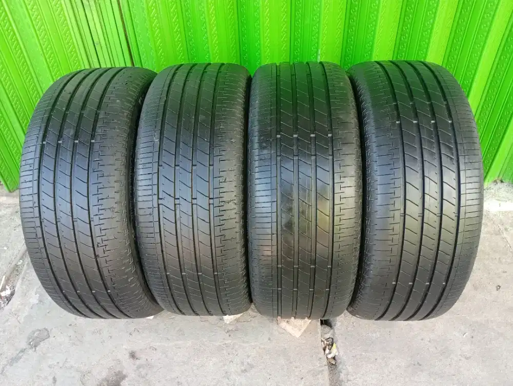 215/45R18 Brigstone turnzaT005. Ban orisinil Mazda 3.