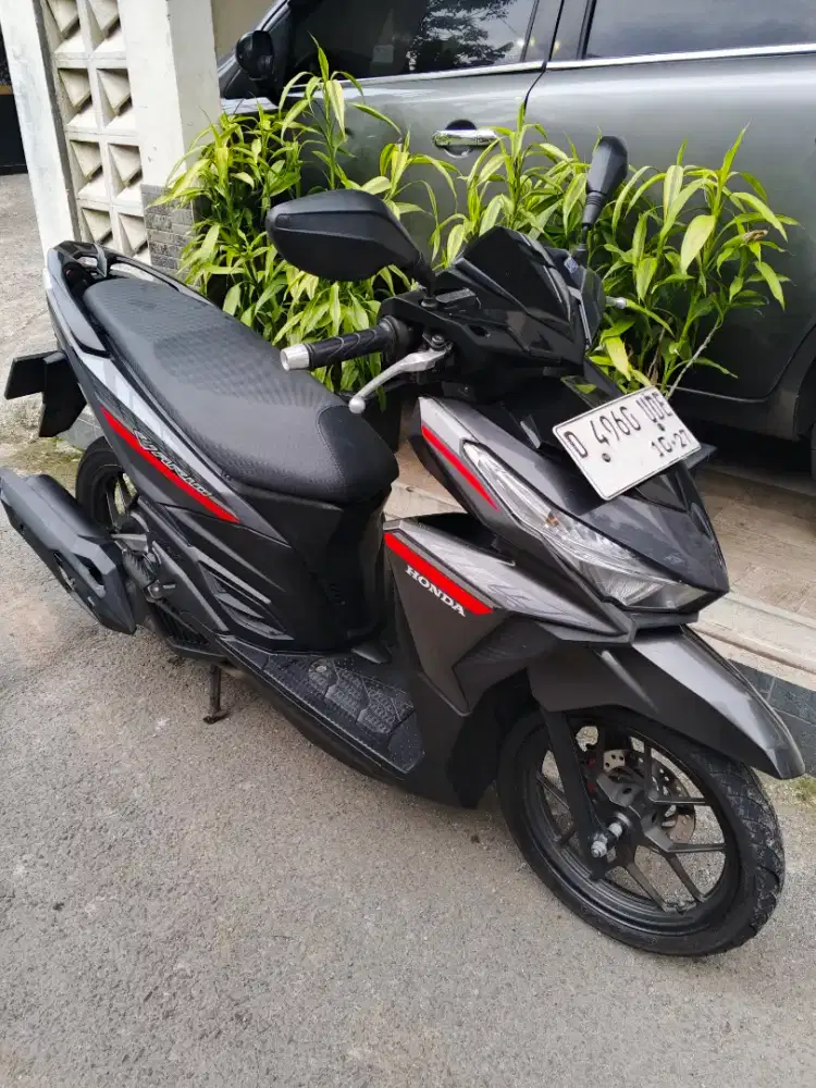 Vario 125 tahun 2017 low km ,mulus terawat