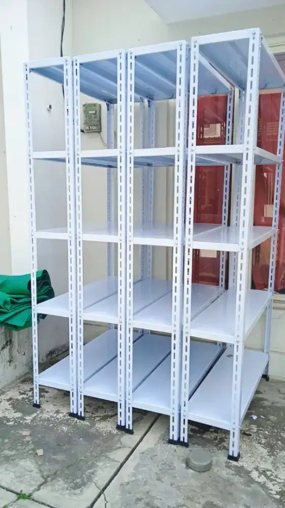 Rak besi rak buku rak kantor