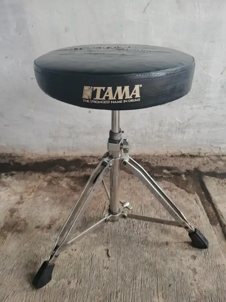 Bangku Drum Tama