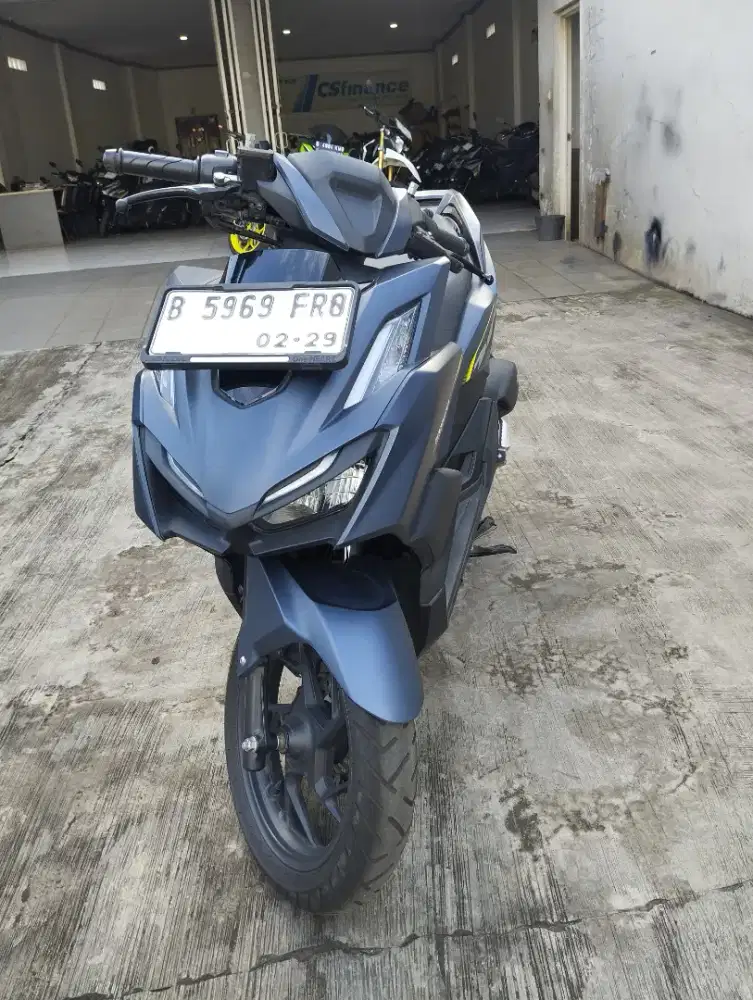 ISTIMEWA NEW VARIO 160 CBS 2024 KM 8k DP 1,5 Cash Kredit TT tokped Cc