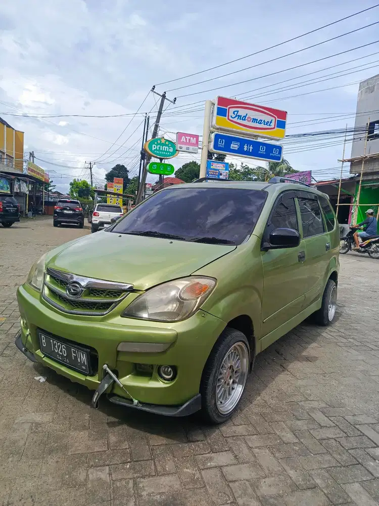 Daihatsu Xenia 2007 Bensin