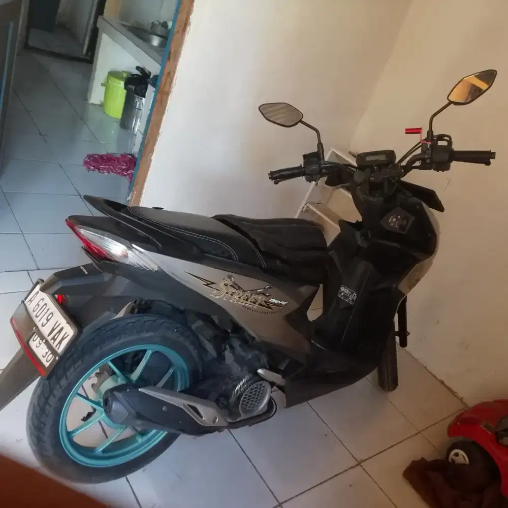 BEAT STREET DELUXE ISTIMEWA