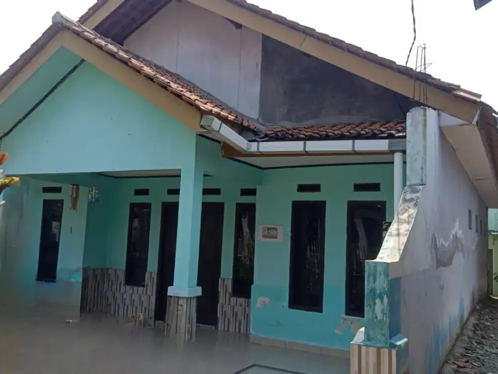 Dijual Rumah di Padalarang, Asri Strategis Dekat Kota Baru Parahyangan