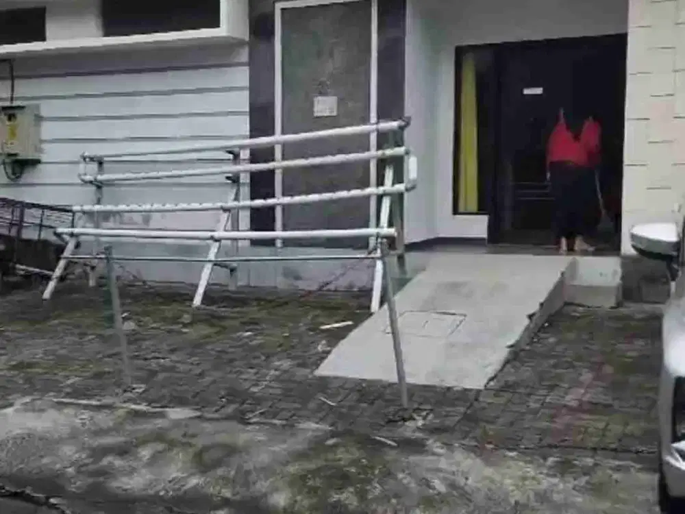 DIJUAL RUMAH LOKASI TERATAI DENPASAR TIMUR